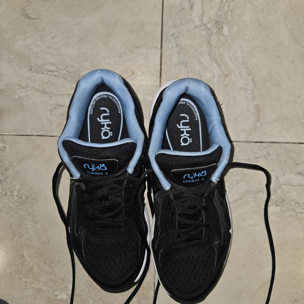 Ryka Dash 3 Women’s Size 7 Walking Athletic Sneakers Black Blue